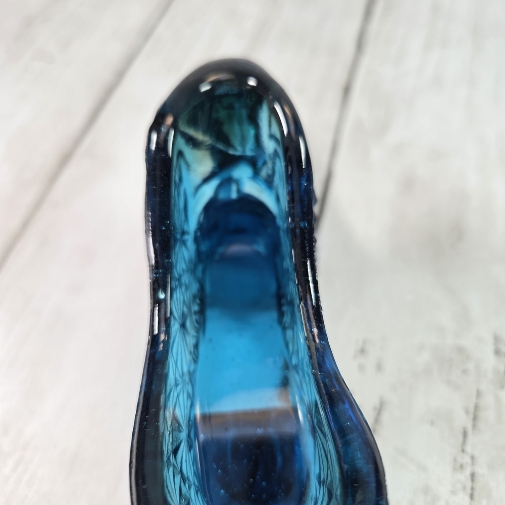 Fenton Art Glass Daisy & Button Blue Cat Shoe Slipper Paperweight Desk Decor - Picture 7 of 10